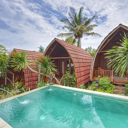 Dnr Lumbung Garden Hotel Toyapakeh Ngoại thất bức ảnh